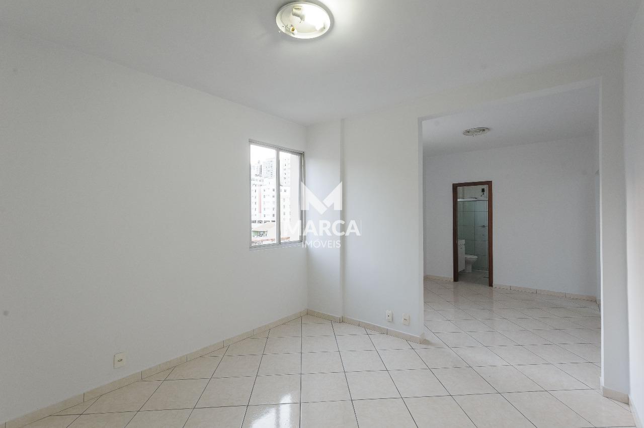 Apartamento à venda no Coração de Jesus: 