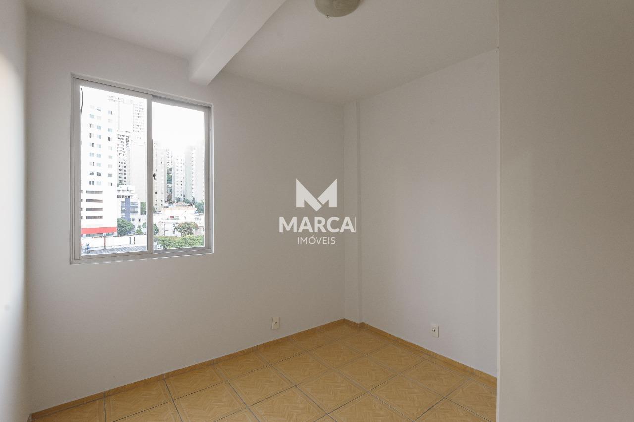 Apartamento à venda no Coração de Jesus: 
