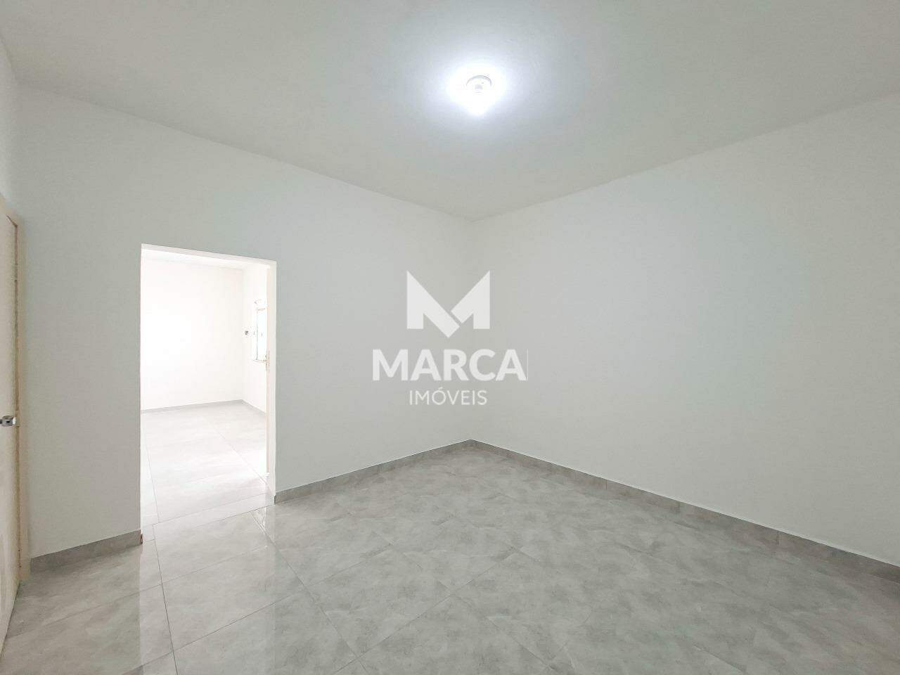 Casa para aluguel no Planalto: 