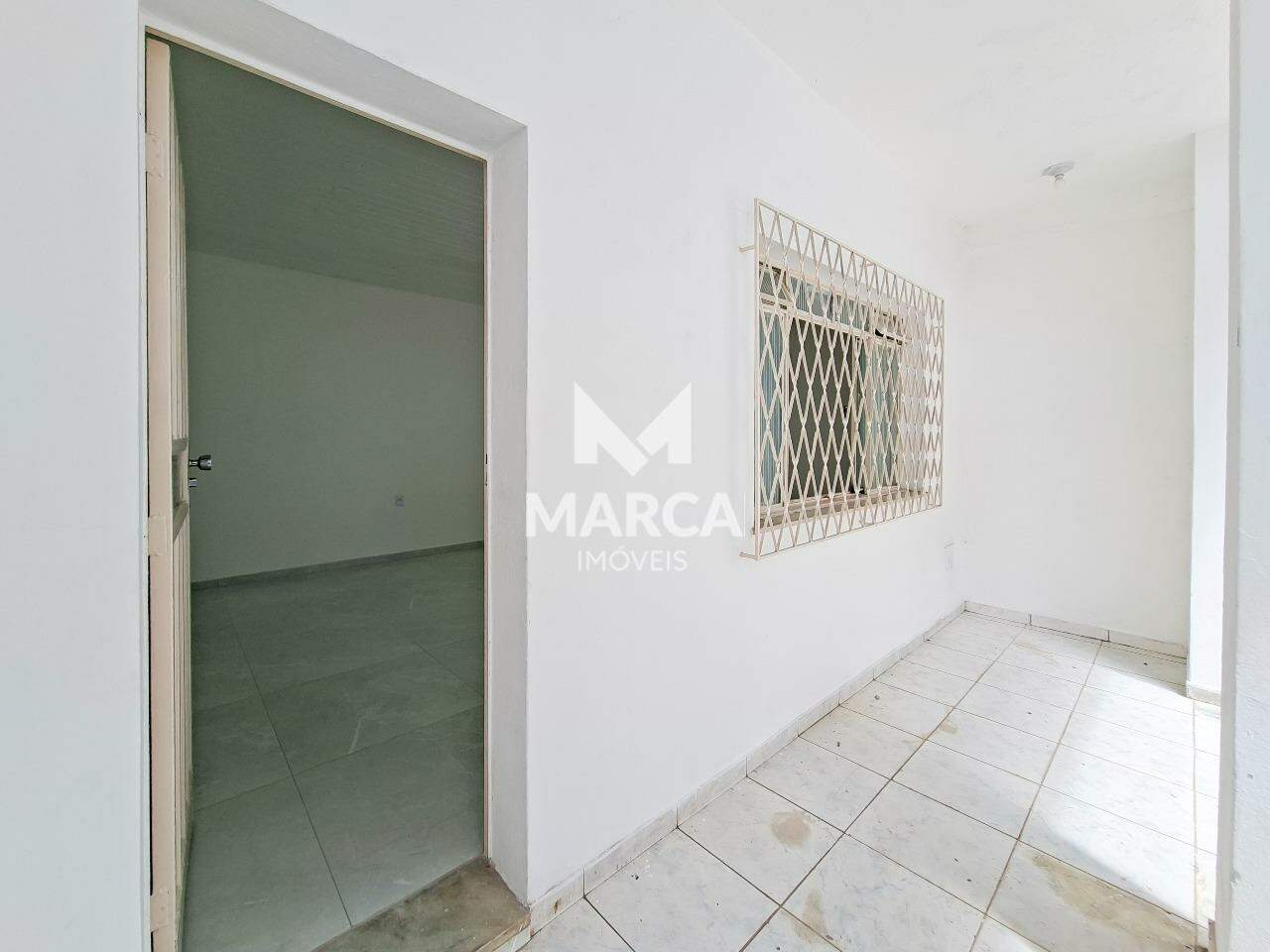 Casa para aluguel no Planalto: 