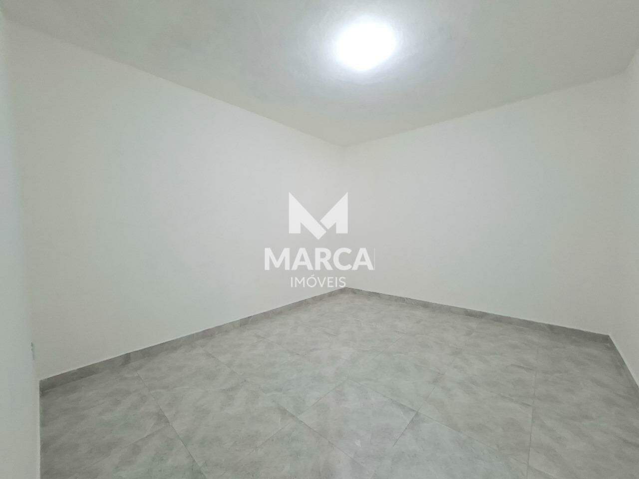 Casa para aluguel no Planalto: 