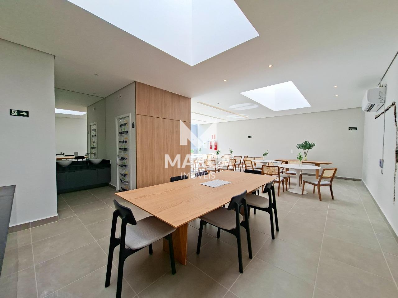 Apartamento à venda no Estoril: 