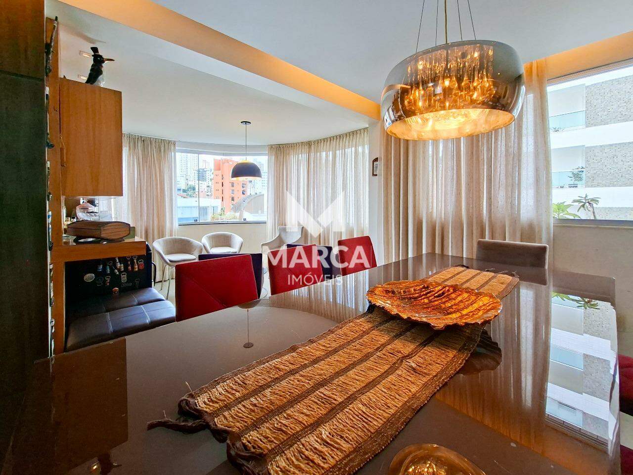 Apartamento à venda no Buritis: 