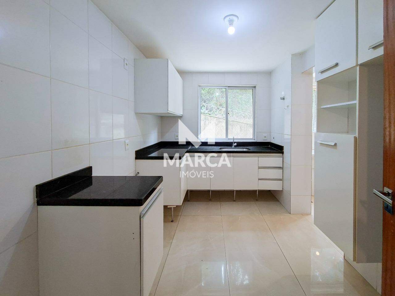 Apartamento à venda no Buritis: 