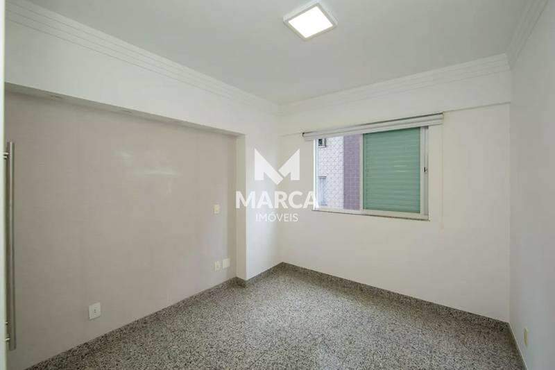 Apartamento à venda no Buritis: 