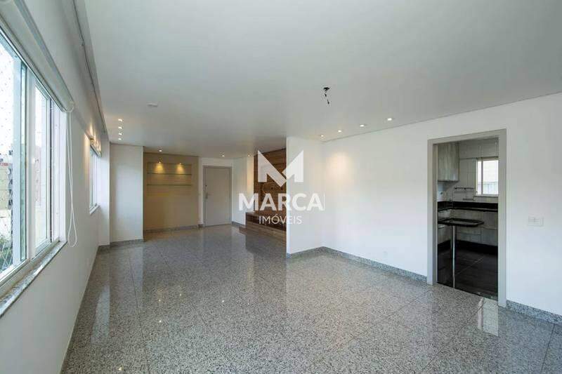 Apartamento à venda no Buritis: 