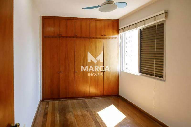 Apartamento à venda no Buritis: 