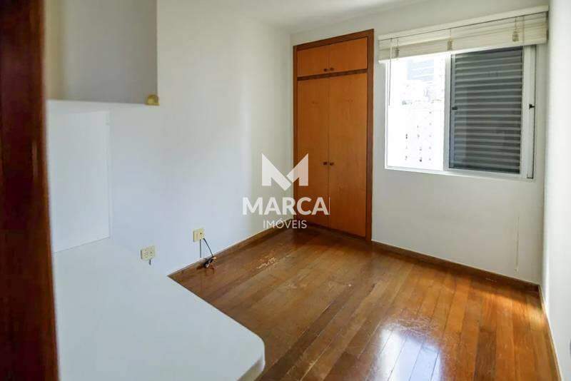Apartamento à venda no Buritis: 