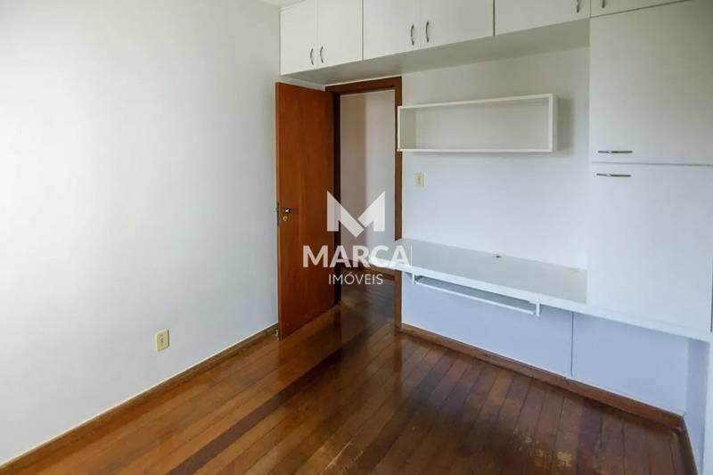 Apartamento à venda no Buritis: 