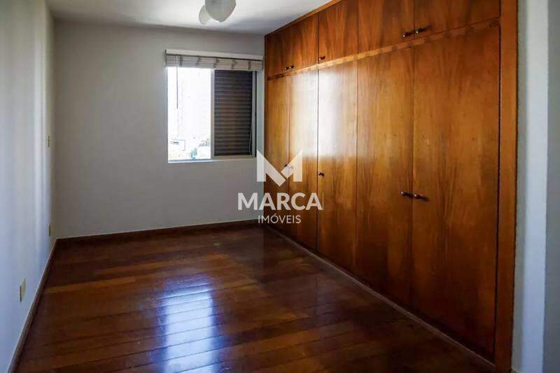Apartamento à venda no Buritis: 