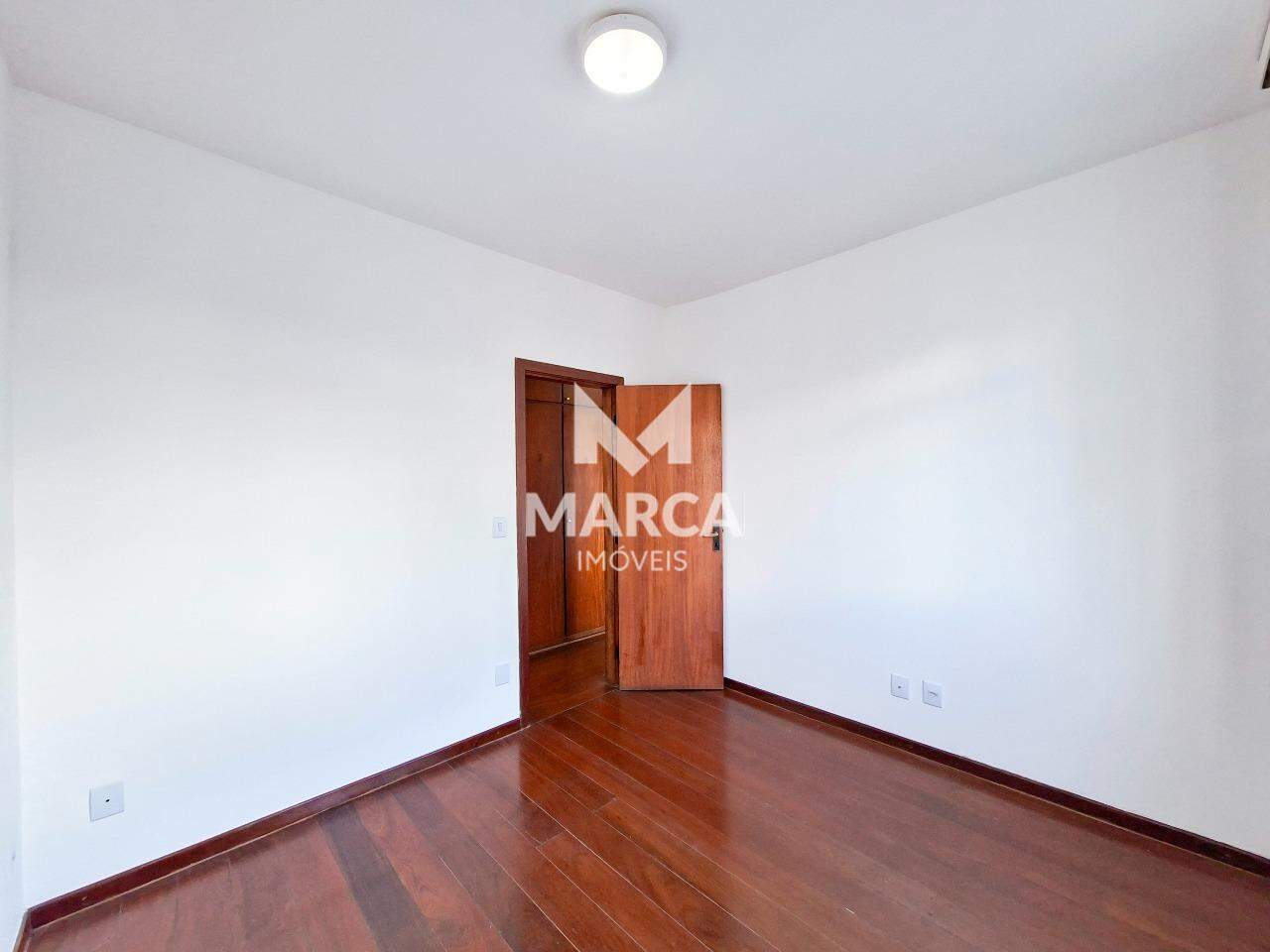 Apartamento para aluguel no Santa Efigênia: 