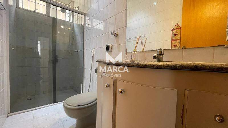 Apartamento à venda no Buritis: 