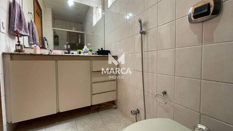 Apartamento à venda no Buritis: 