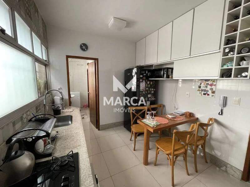 Apartamento à venda no Buritis: 