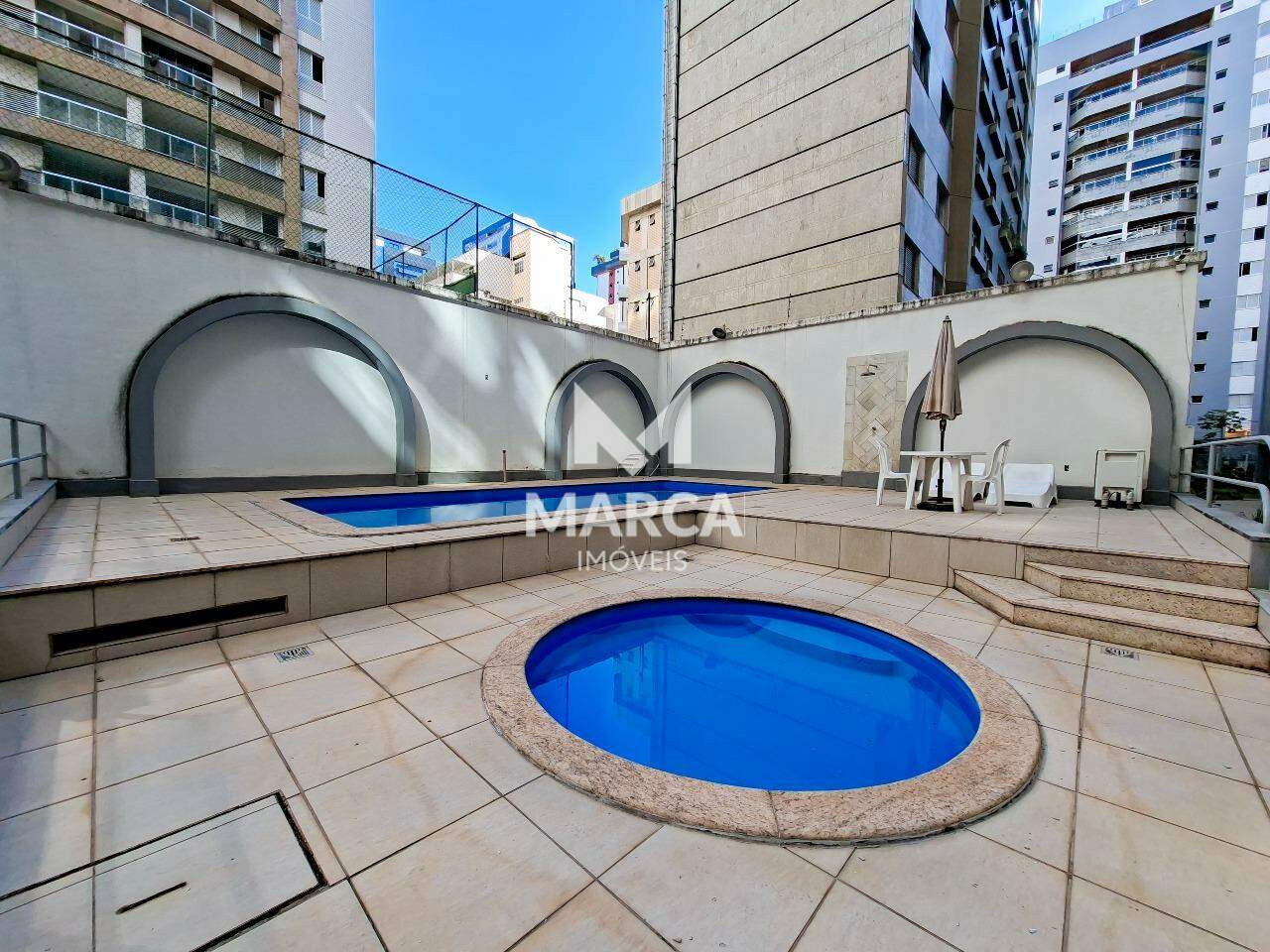 Apartamento para aluguel no Funcionários: