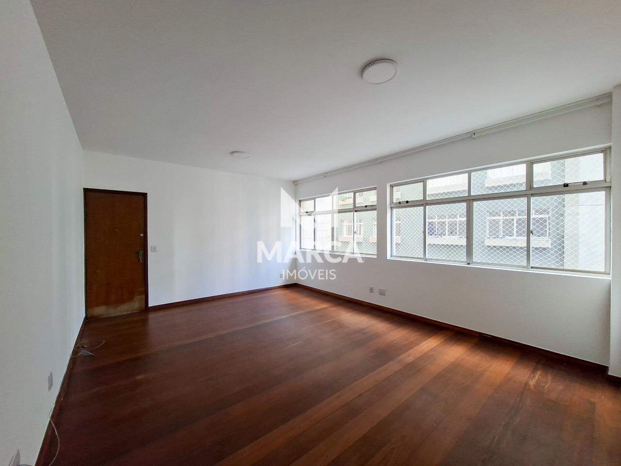 Apartamento para aluguel no Funcionários: