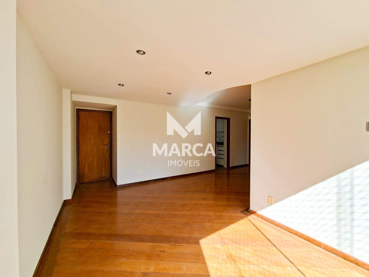 Apartamento para aluguel no Lourdes: 