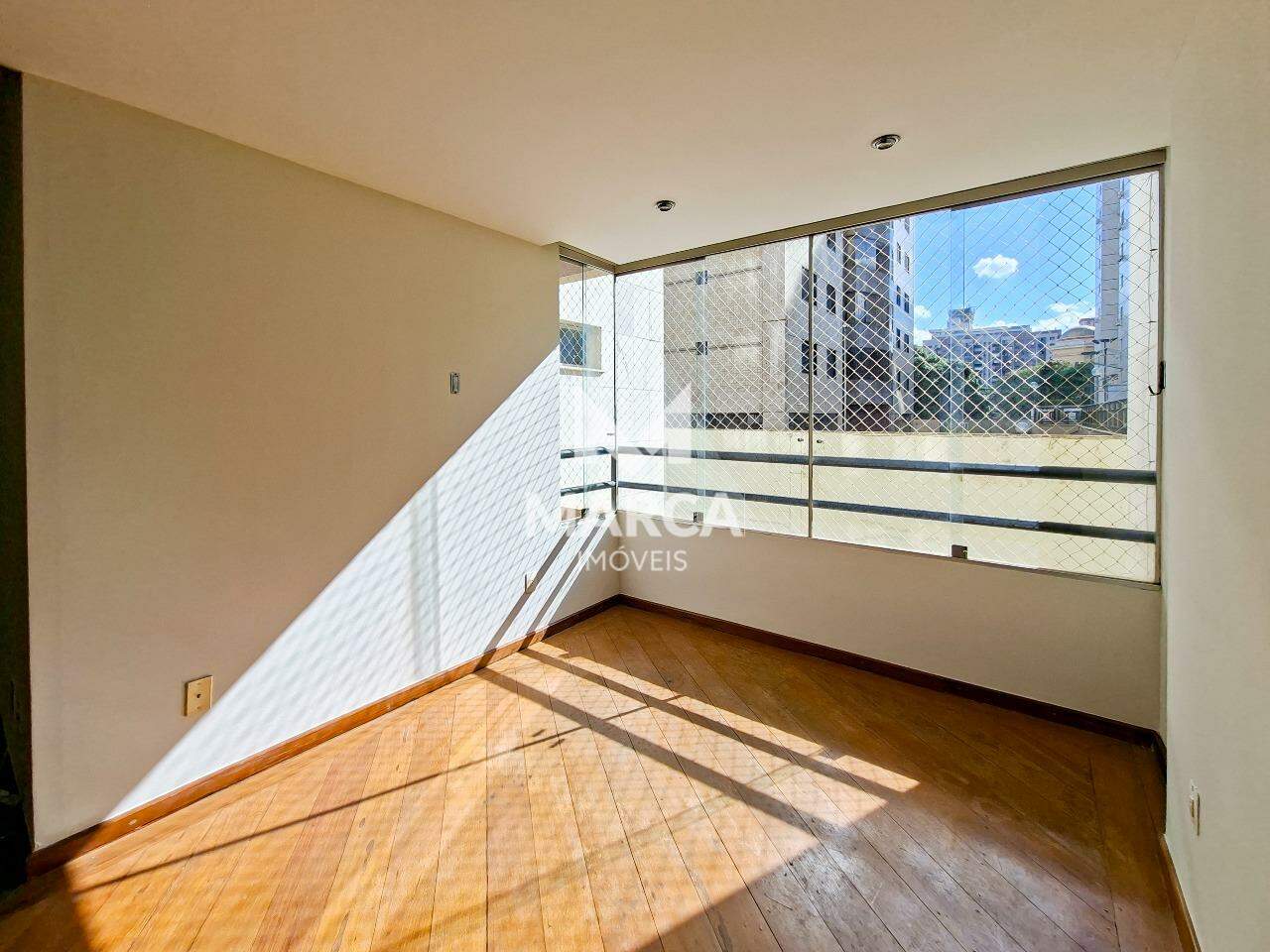 Apartamento para aluguel no Lourdes: 