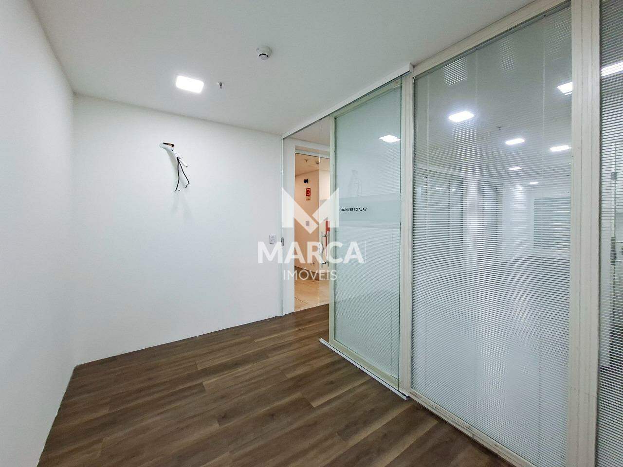 Sala para aluguel no Savassi: 