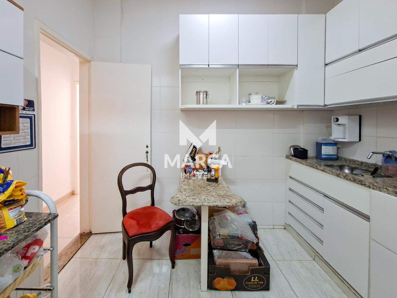 Apartamento para aluguel no Sion: 