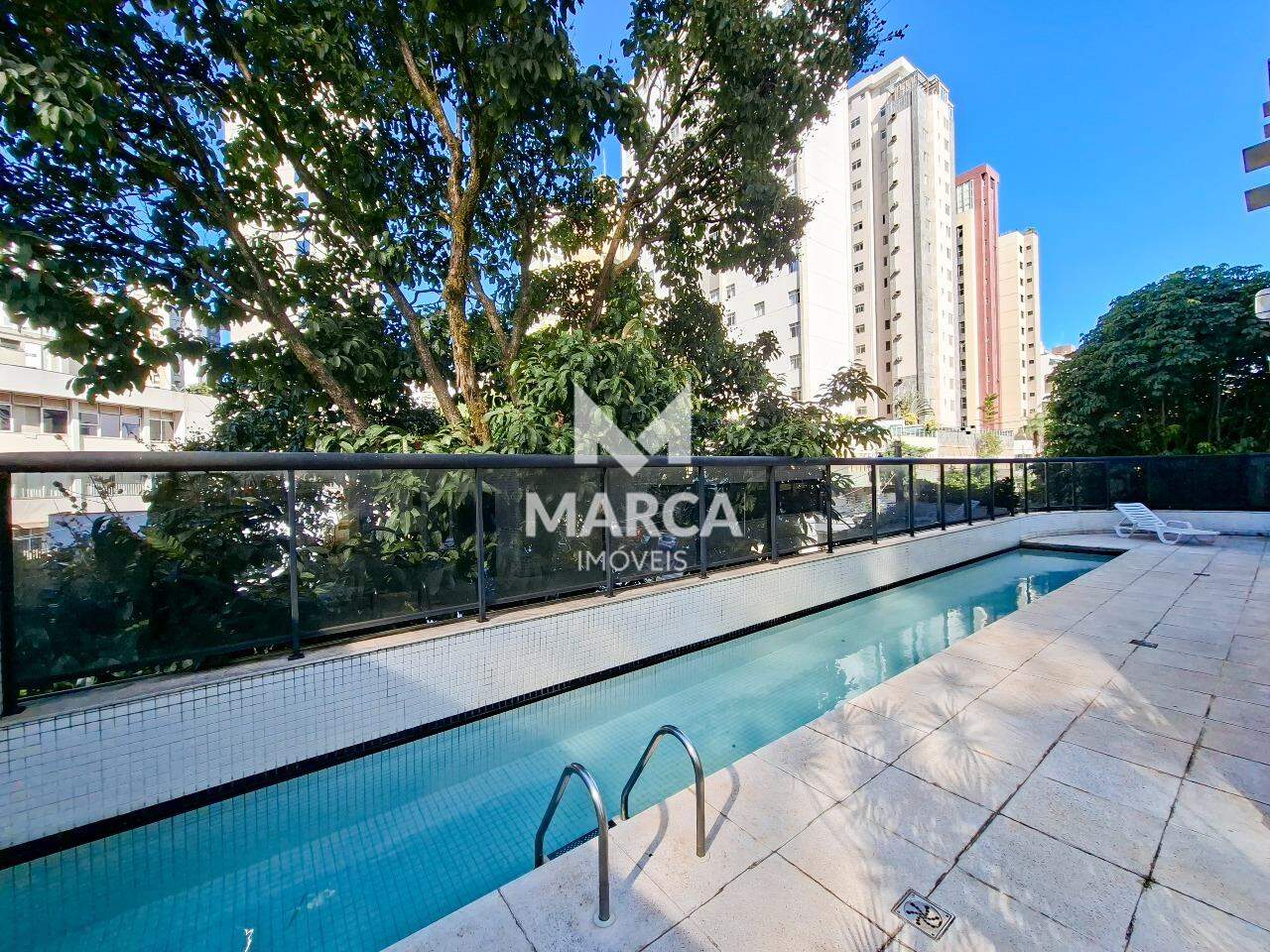 Apartamento para aluguel no Funcionários: 