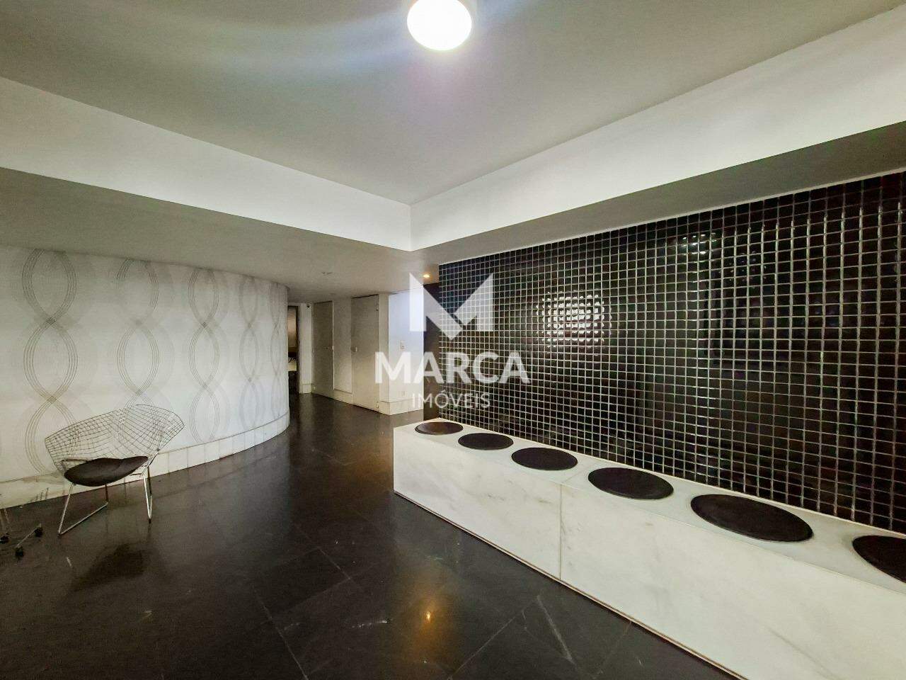 Apartamento para aluguel no Funcionários: 
