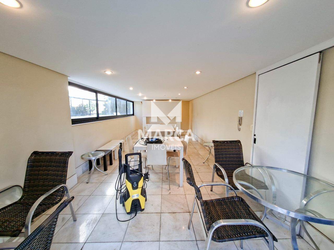 Apartamento para aluguel no Funcionários: 