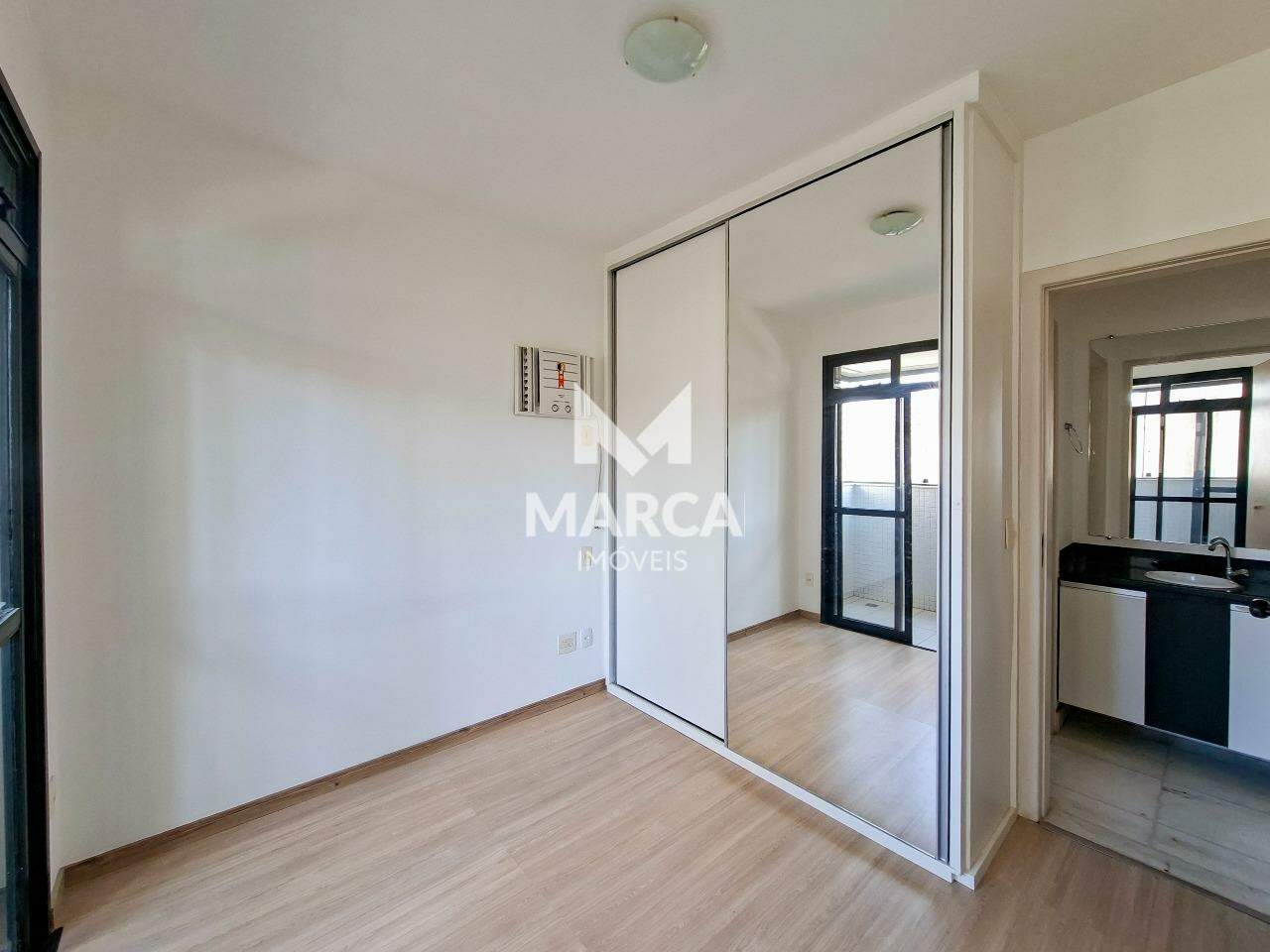Apartamento para aluguel no Funcionários: 