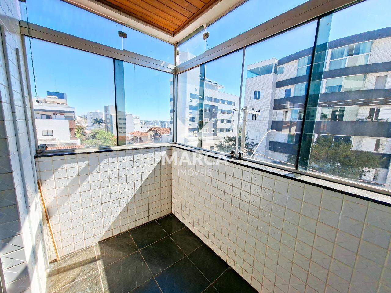 Apartamento para aluguel no Jaraguá: 
