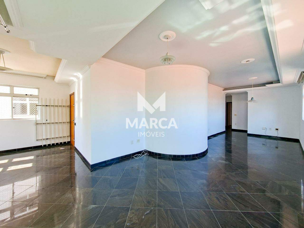 Apartamento para aluguel no Jaraguá: 