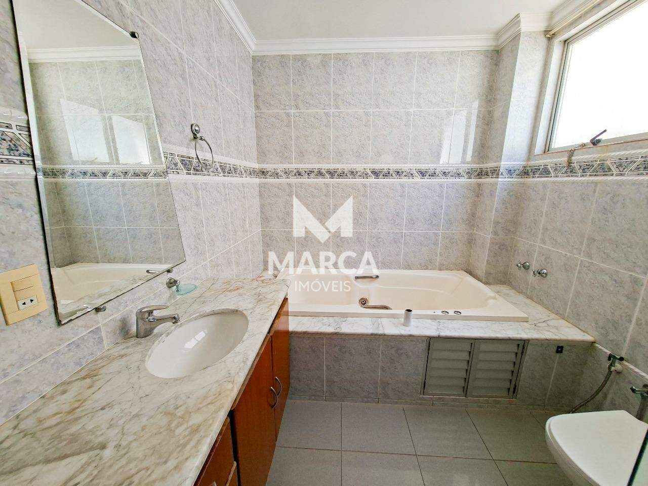 Apartamento para aluguel no Jaraguá: 