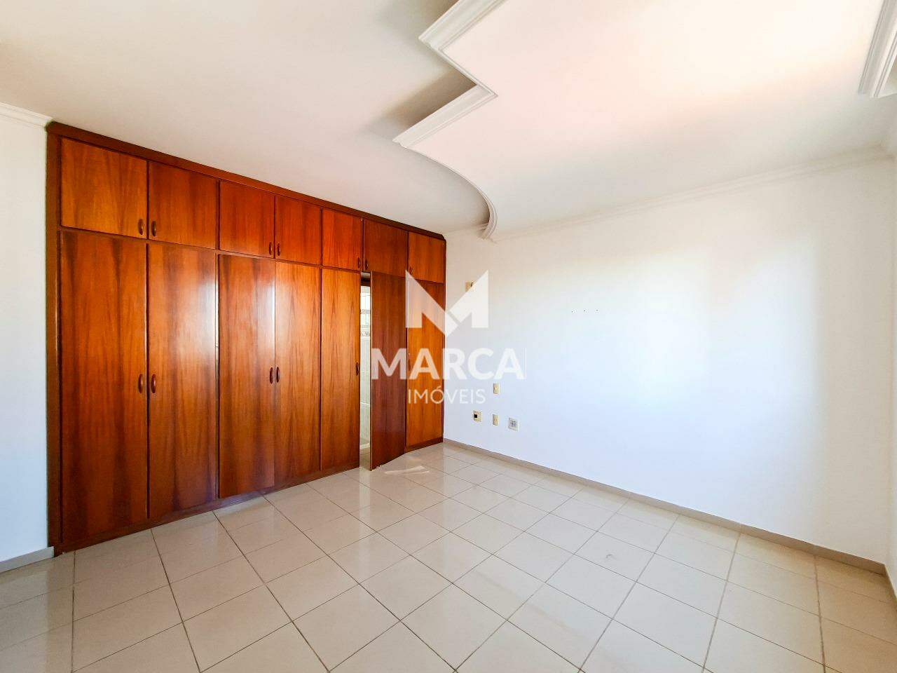Apartamento para aluguel no Jaraguá: 
