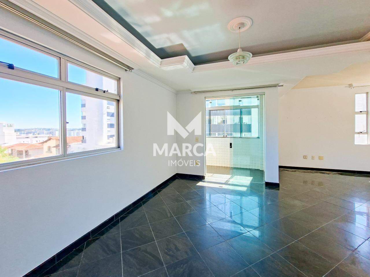 Apartamento para aluguel no Jaraguá: 