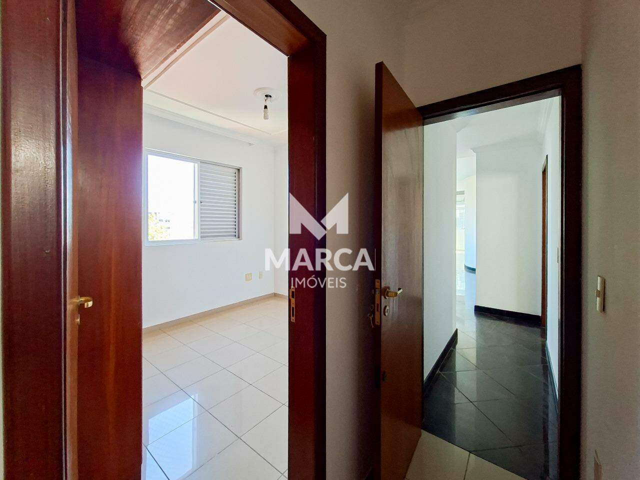 Apartamento para aluguel no Jaraguá: 