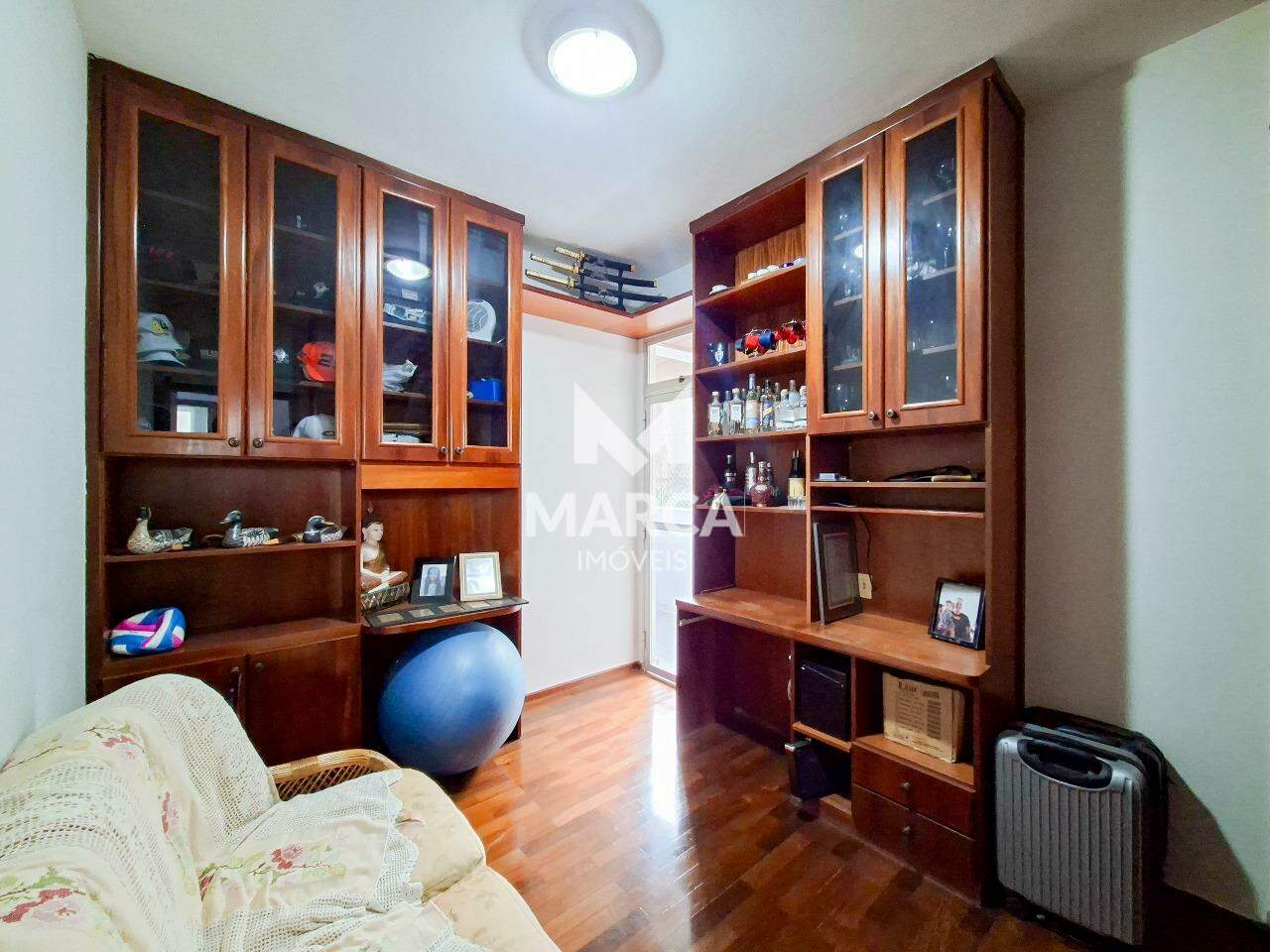 Apartamento à venda no Buritis: