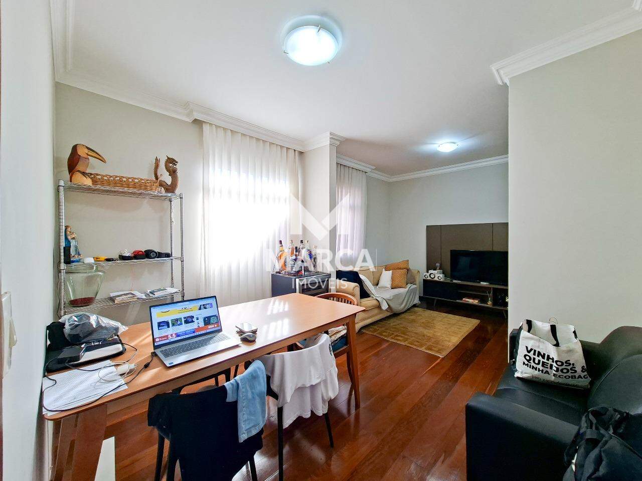 Apartamento à venda no Buritis: