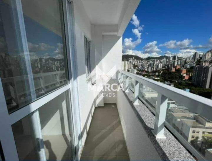 Apartamento para aluguel no Estoril: 