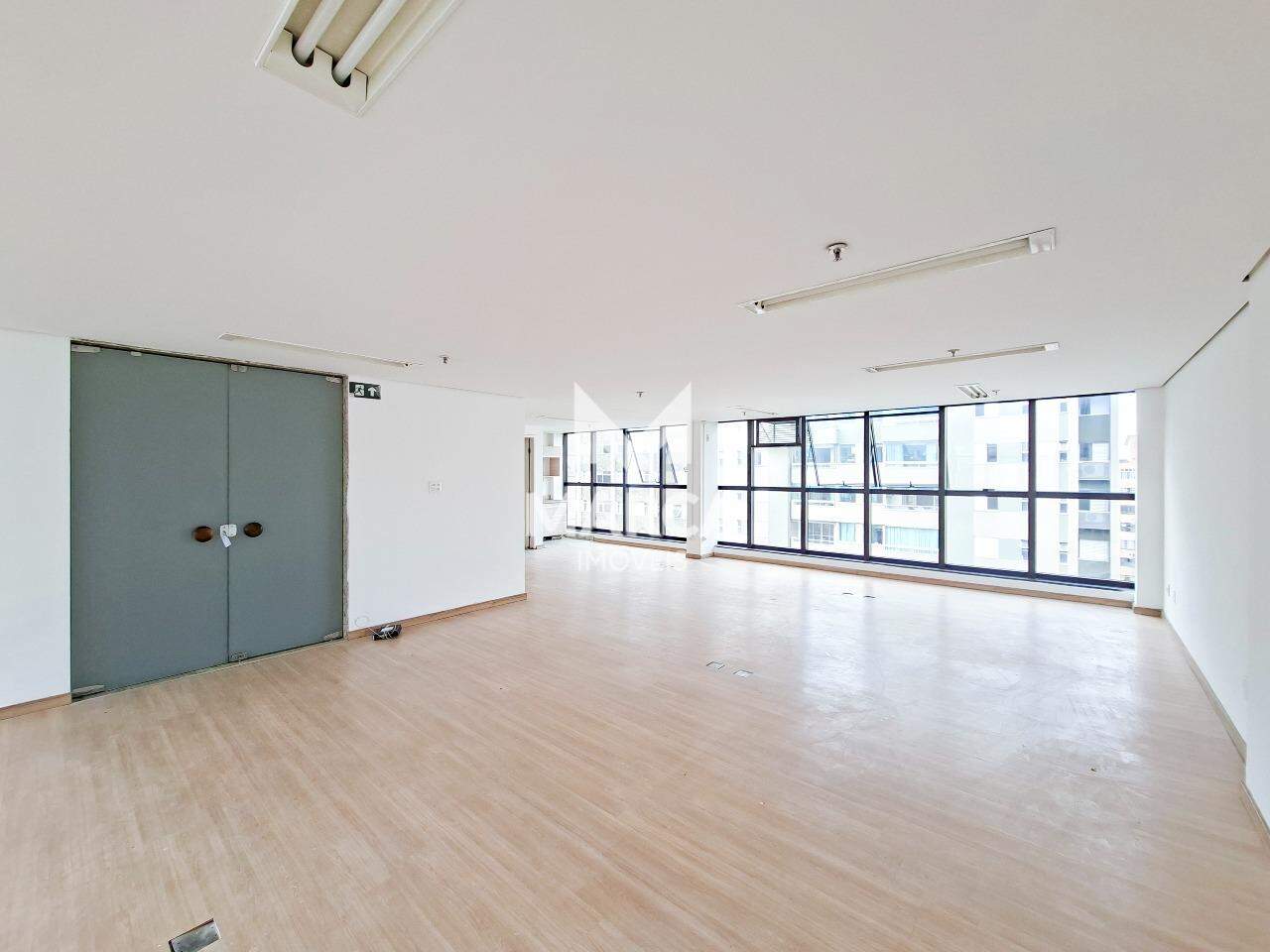 Sala para aluguel no Centro: