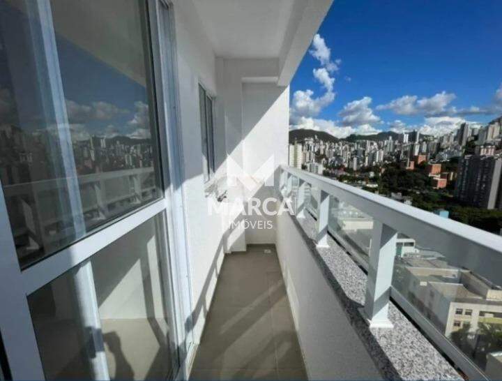 Apartamento para aluguel no Estoril: 