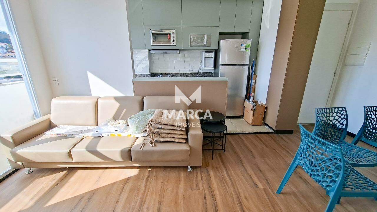 Apartamento para aluguel no Estoril: