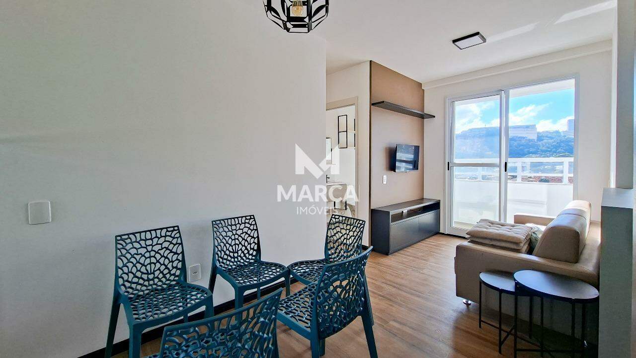 Apartamento para aluguel no Estoril: