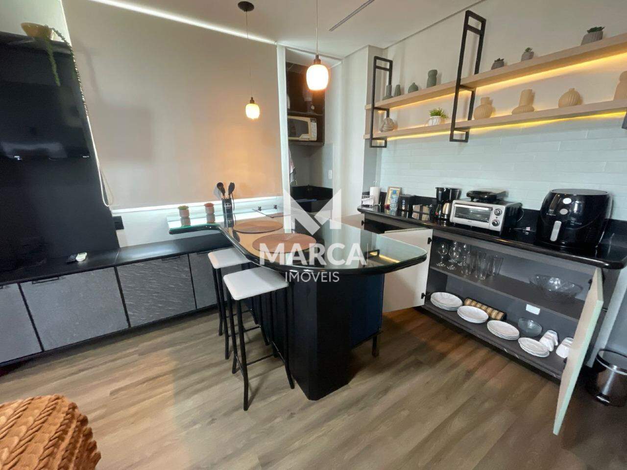Apartamento para aluguel no Estoril: 