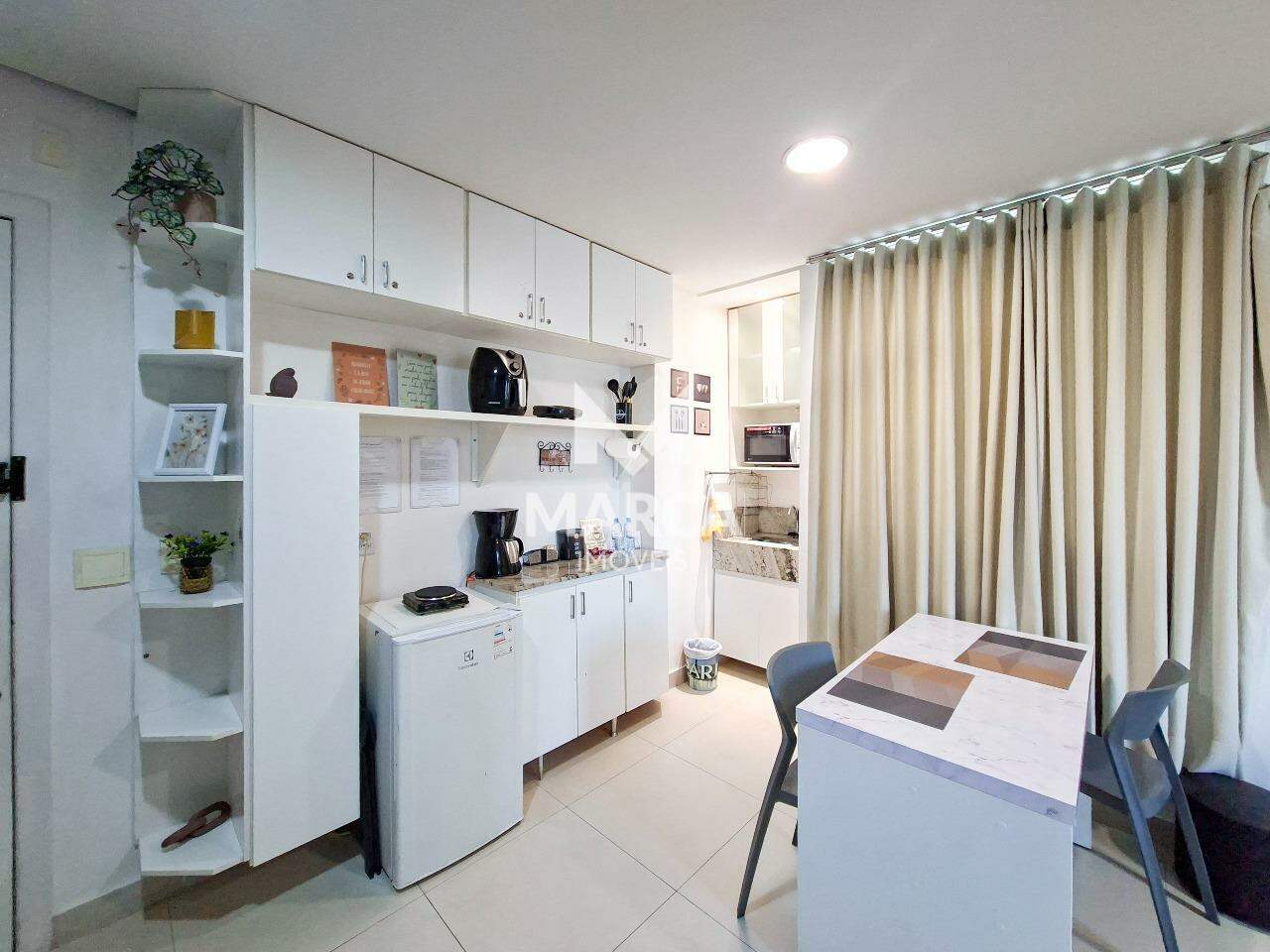 Apartamento para aluguel no Estoril: 