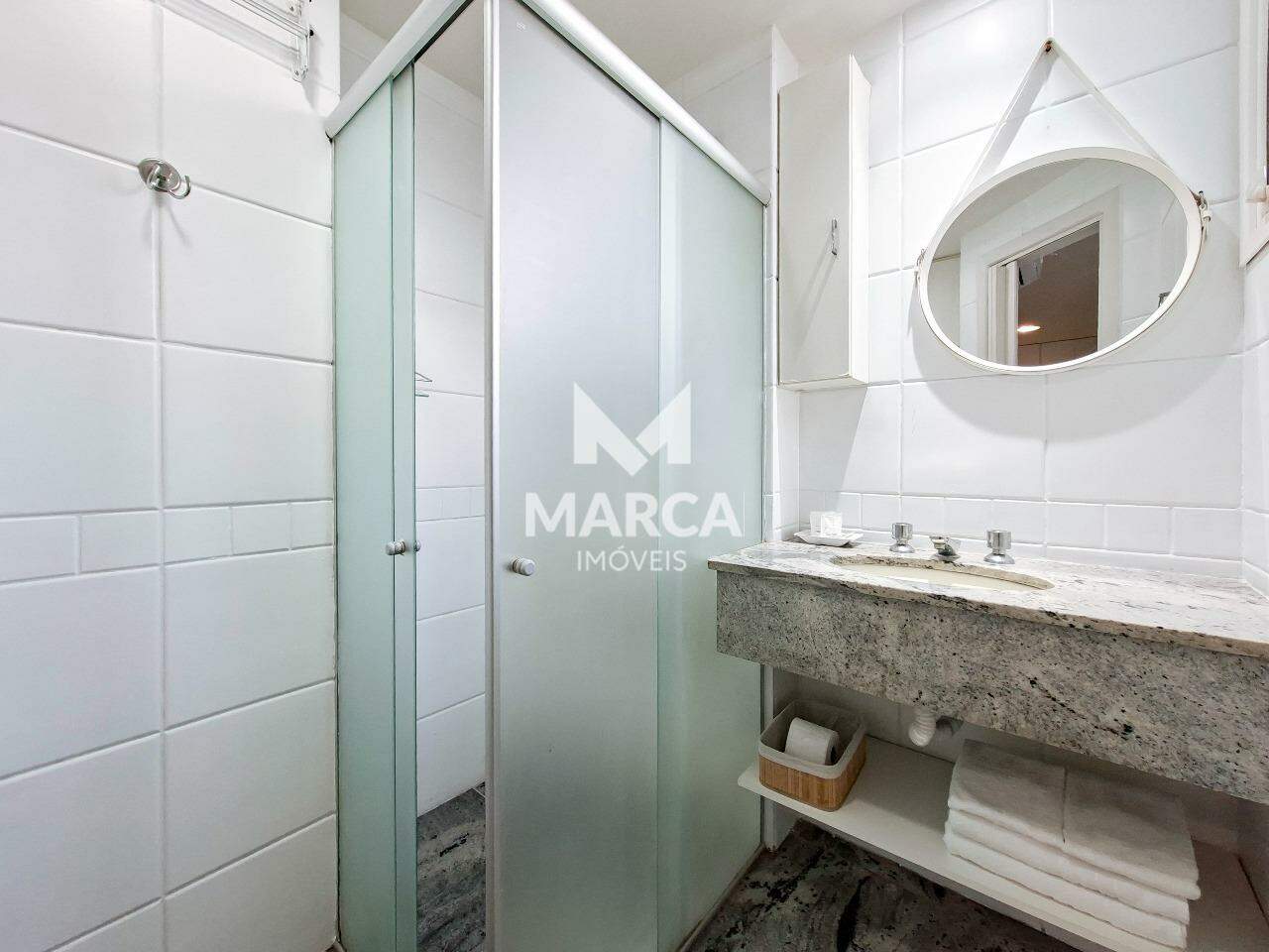 Apartamento para aluguel no Estoril: 