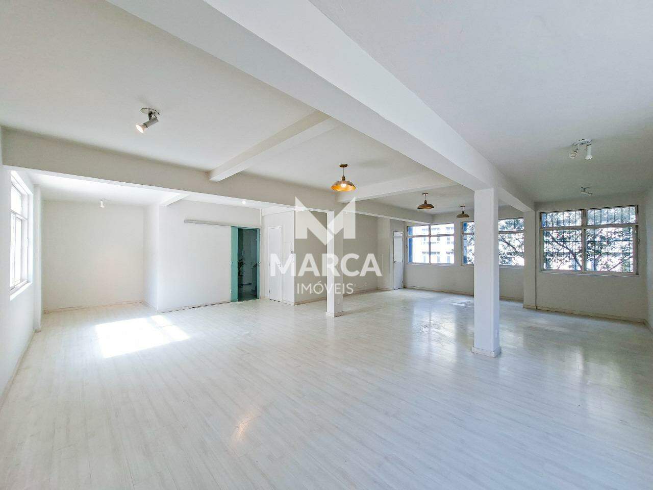 Sala para aluguel no Savassi: