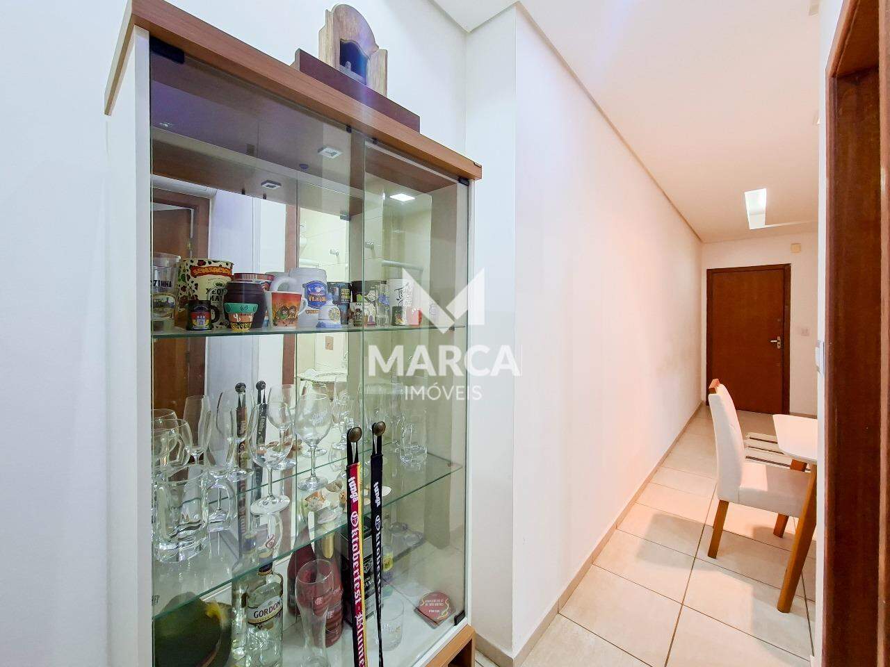 Apartamento para aluguel no Castelo:
