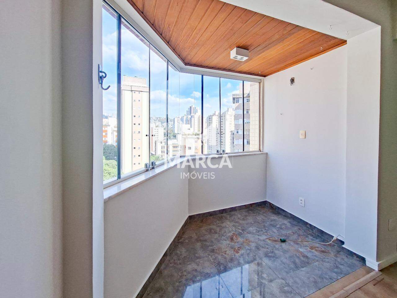 Apartamento para aluguel no Santo Antônio: 