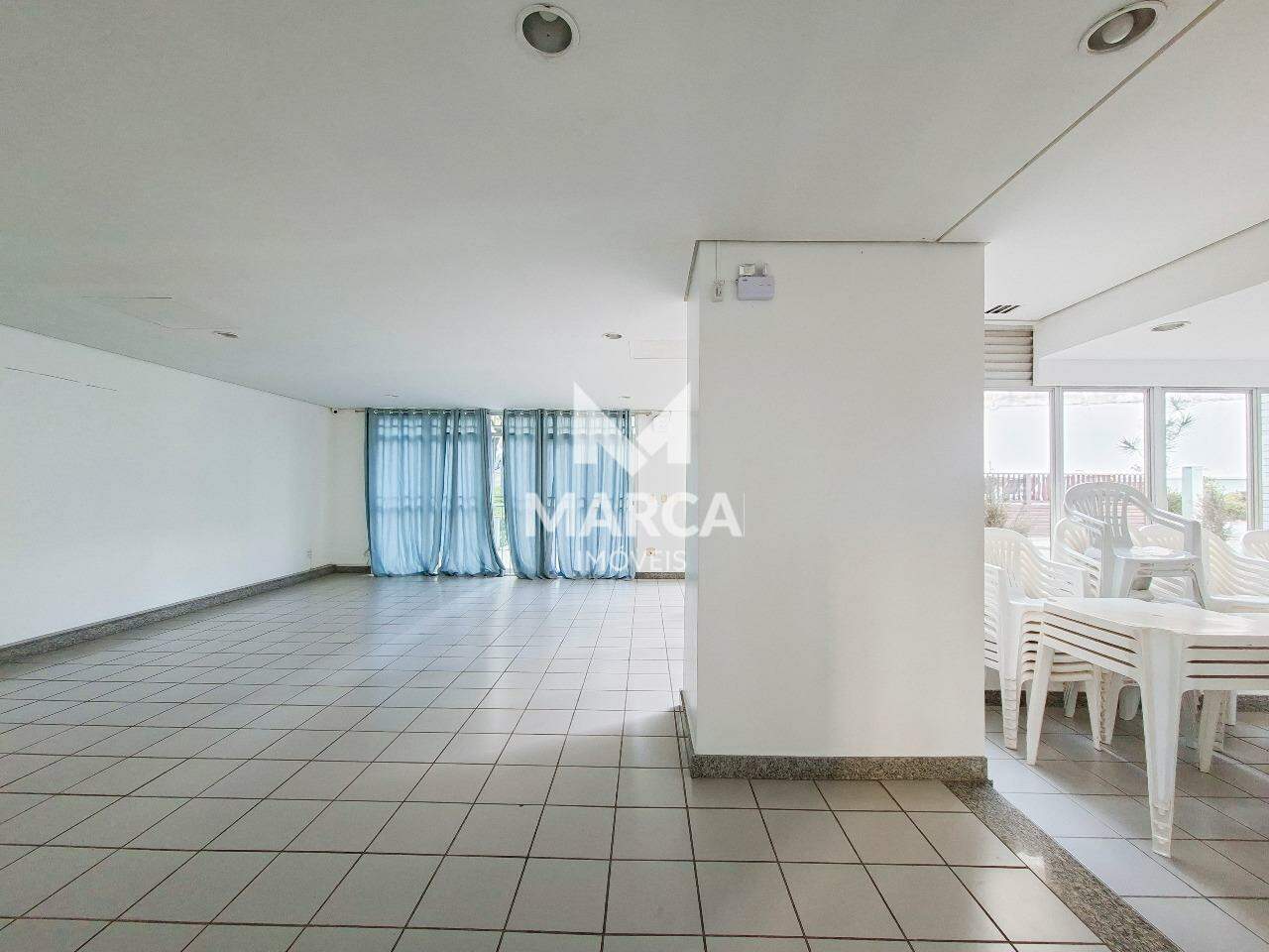 Apartamento para aluguel no Estoril: