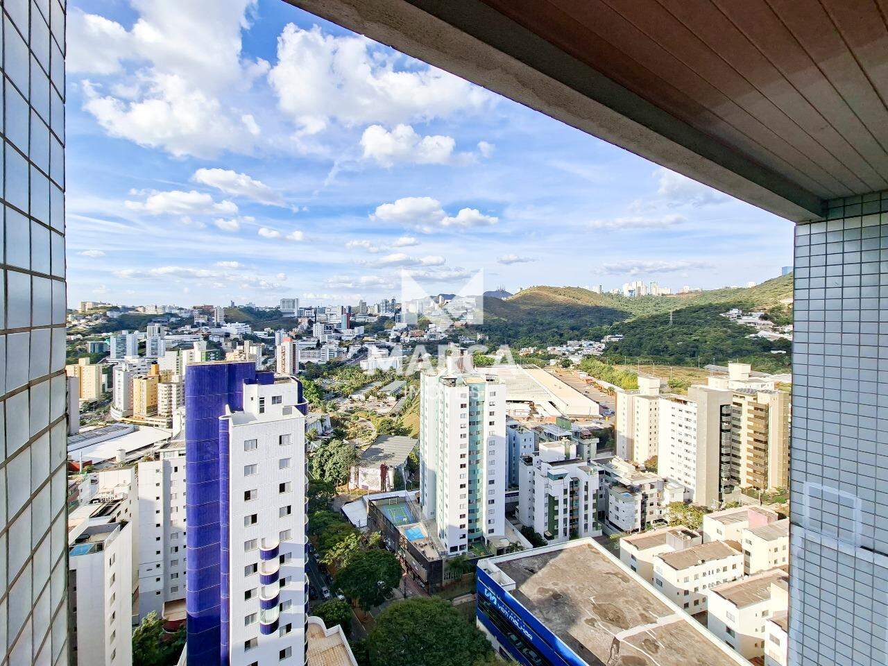 Apartamento para aluguel no Estoril: