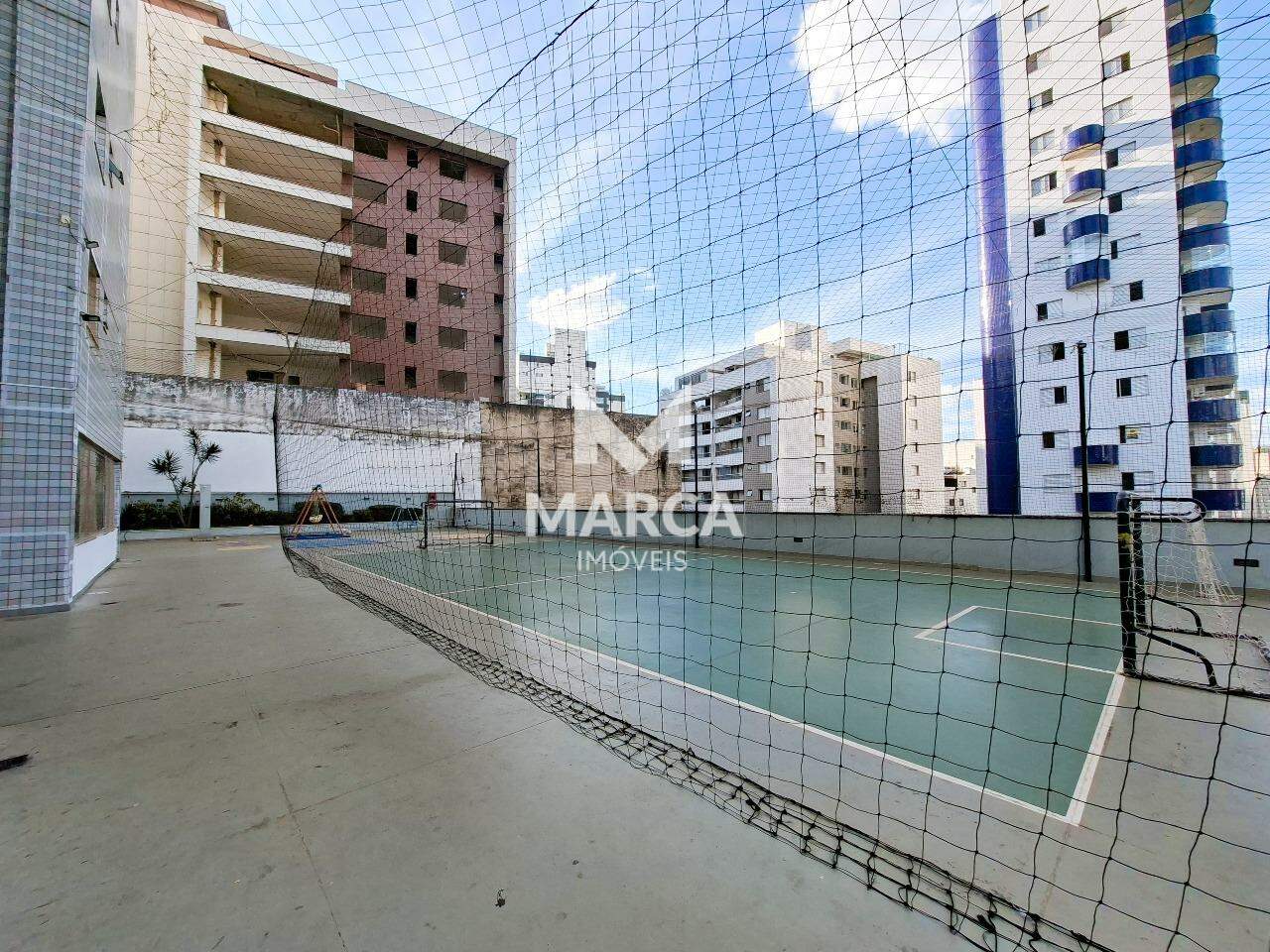 Apartamento para aluguel no Estoril: